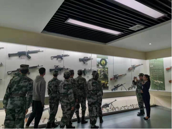 正在上传... fd74bb0e51f7e6e125e7b406860a6736.png