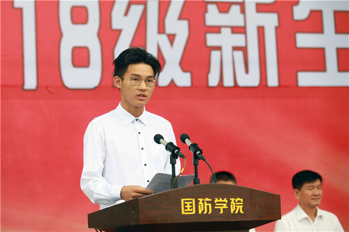 1536025644976175.jpg 刘杰威_副本.jpg