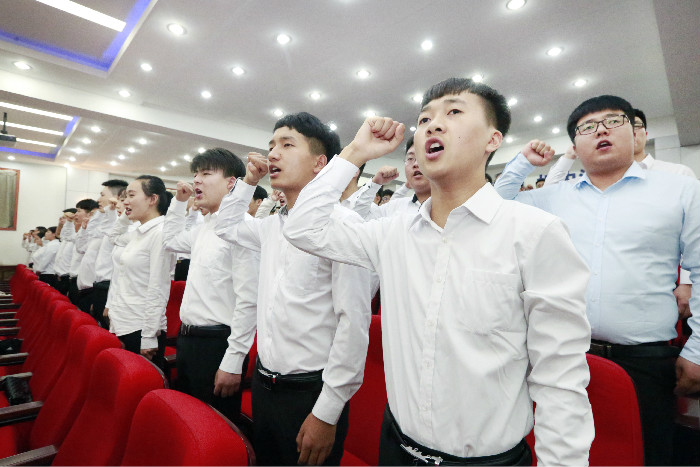 1530257813920621.jpg _B7A9449.jpg