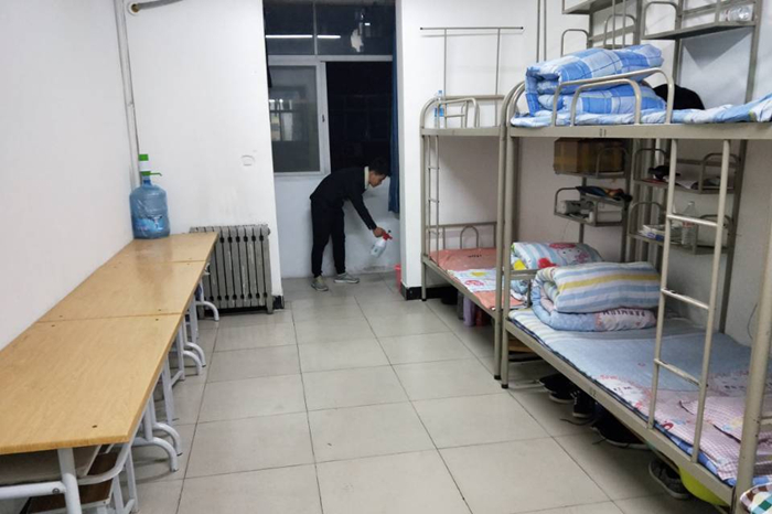 1511946083266797.jpg 宿舍消毒无死角_副本_副本.jpg