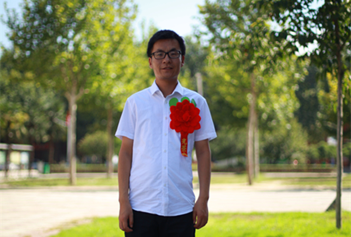 1505044324440860.jpg huangfengtao.jpg