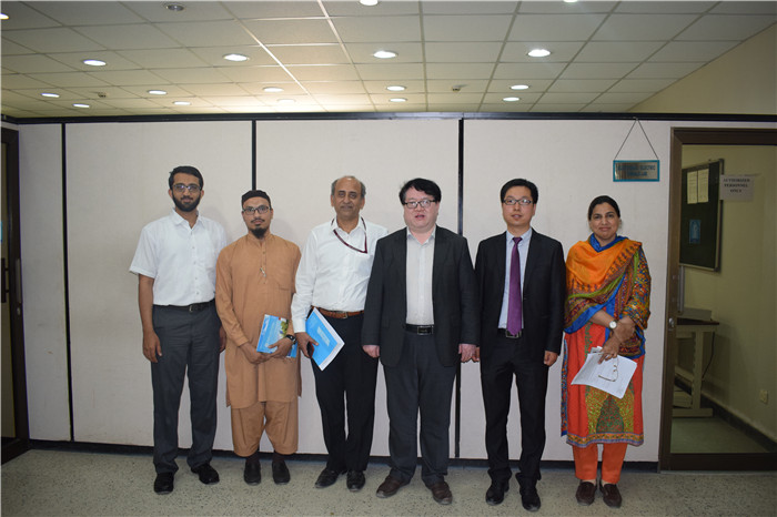 1525331154886497.jpg 4-全卫强副院长一行与奈德工程技术大学代表交流后合影留念_副本.jpg