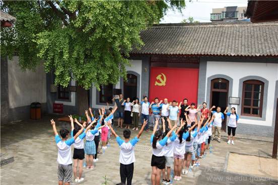 1504314274153408.jpg 22-59-26-81-1.jpg