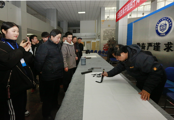 1545904337245539.png 图片3_副本.png