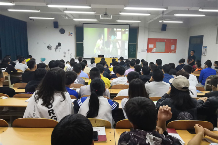 1557752667129396.jpg CB934913258EDEC7375E3F8E8E1AB7DD_副本.jpg